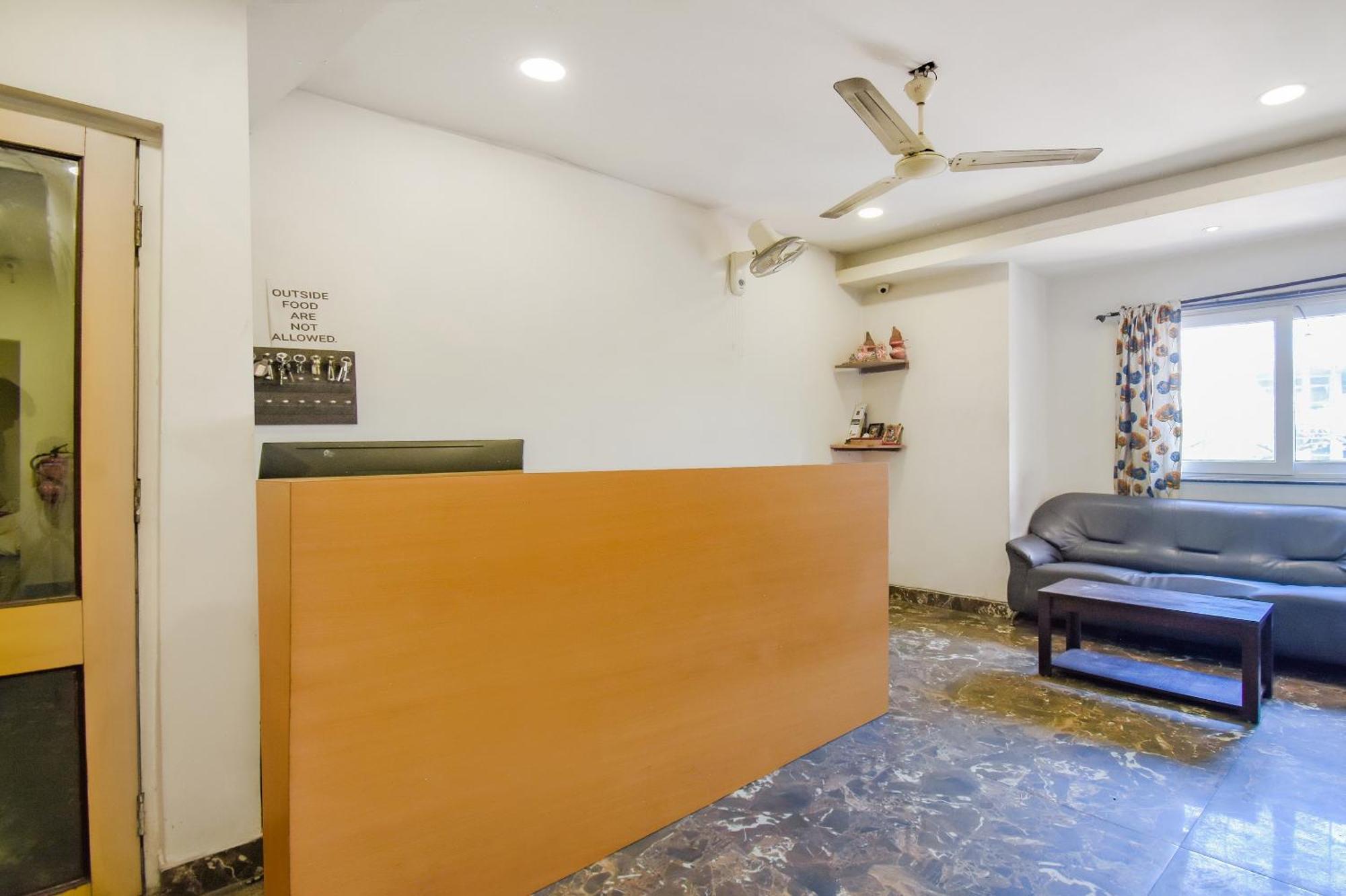 Super Oyo Krishna Guest House Calcuta Exterior foto